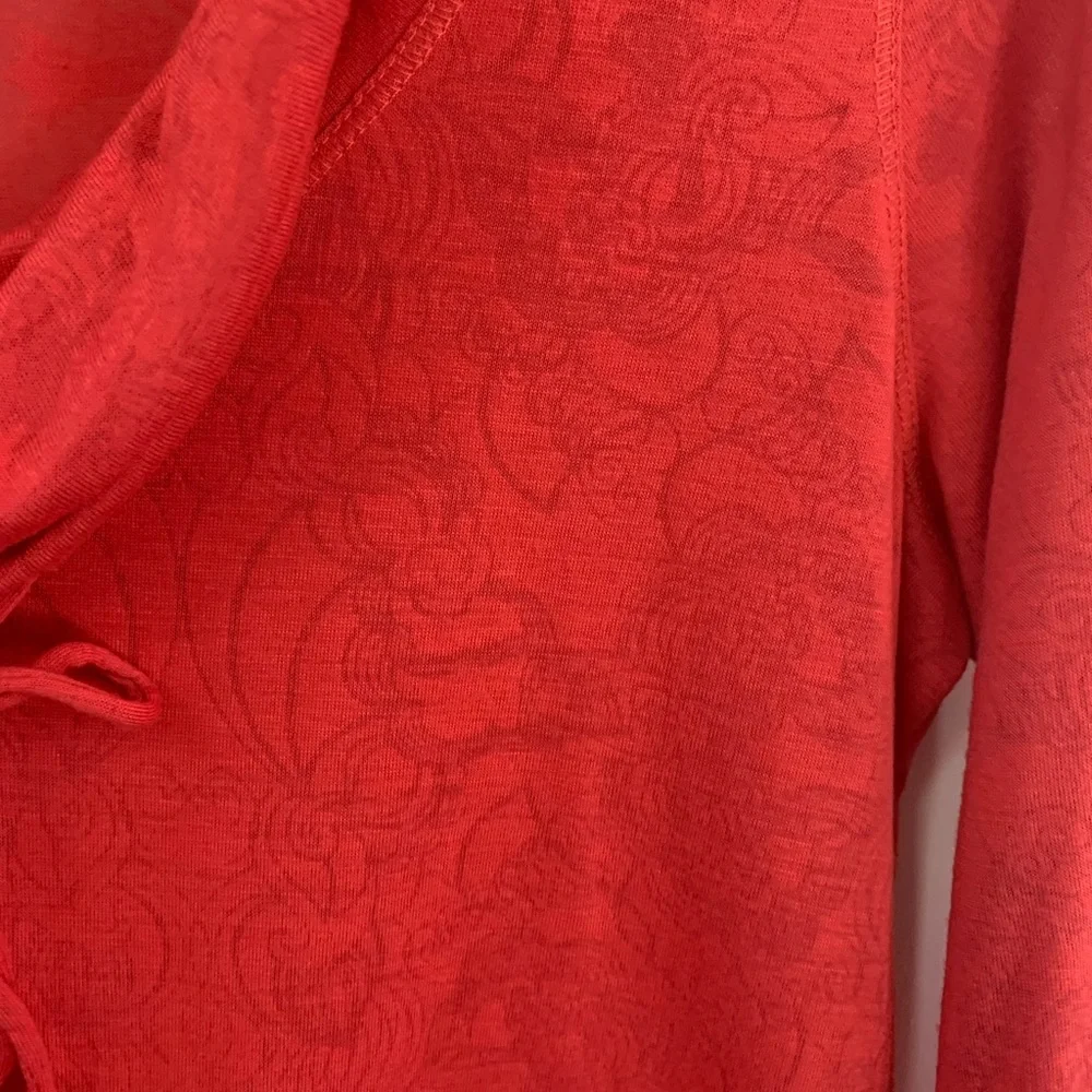 Eddie Bauer top - Picture 3 of 9